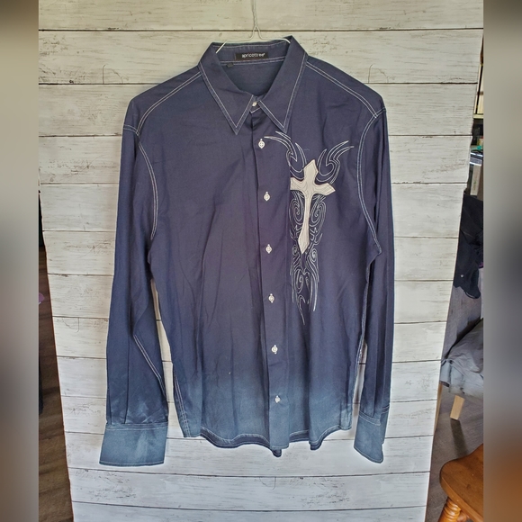 Apricottree Button down - Picture 1 of 3